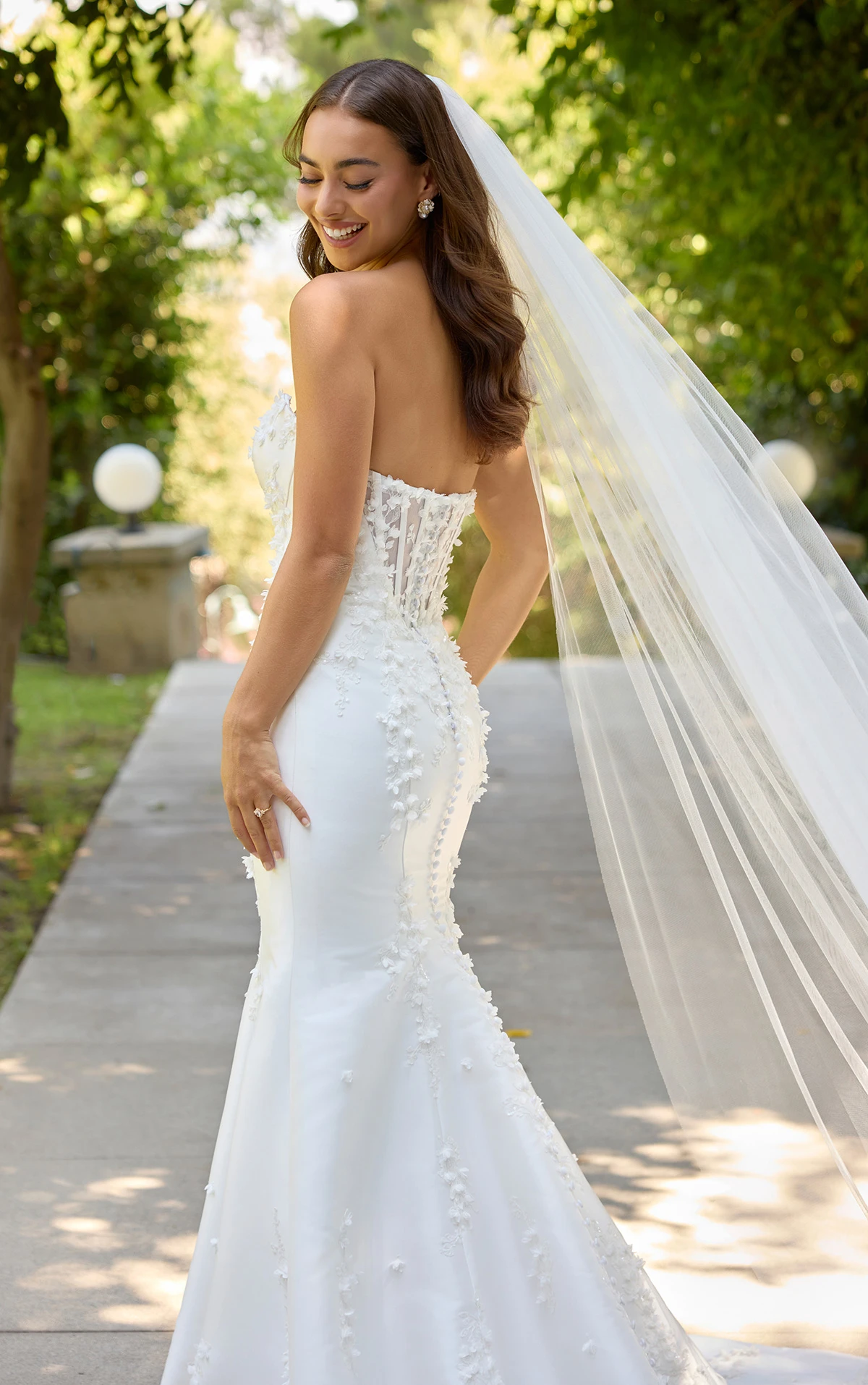Raven | Victoria's Bridal Boutique Raven - Image 2